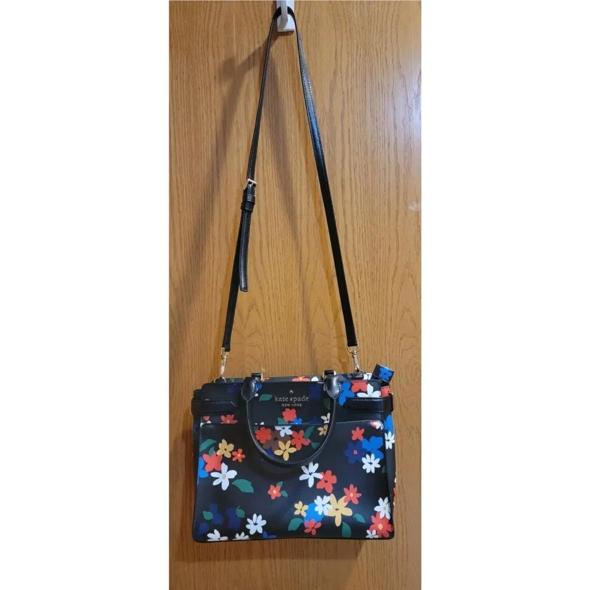 Kate Spade New York Black Frannie Floral Crossbody Clutch 11x9x4.5