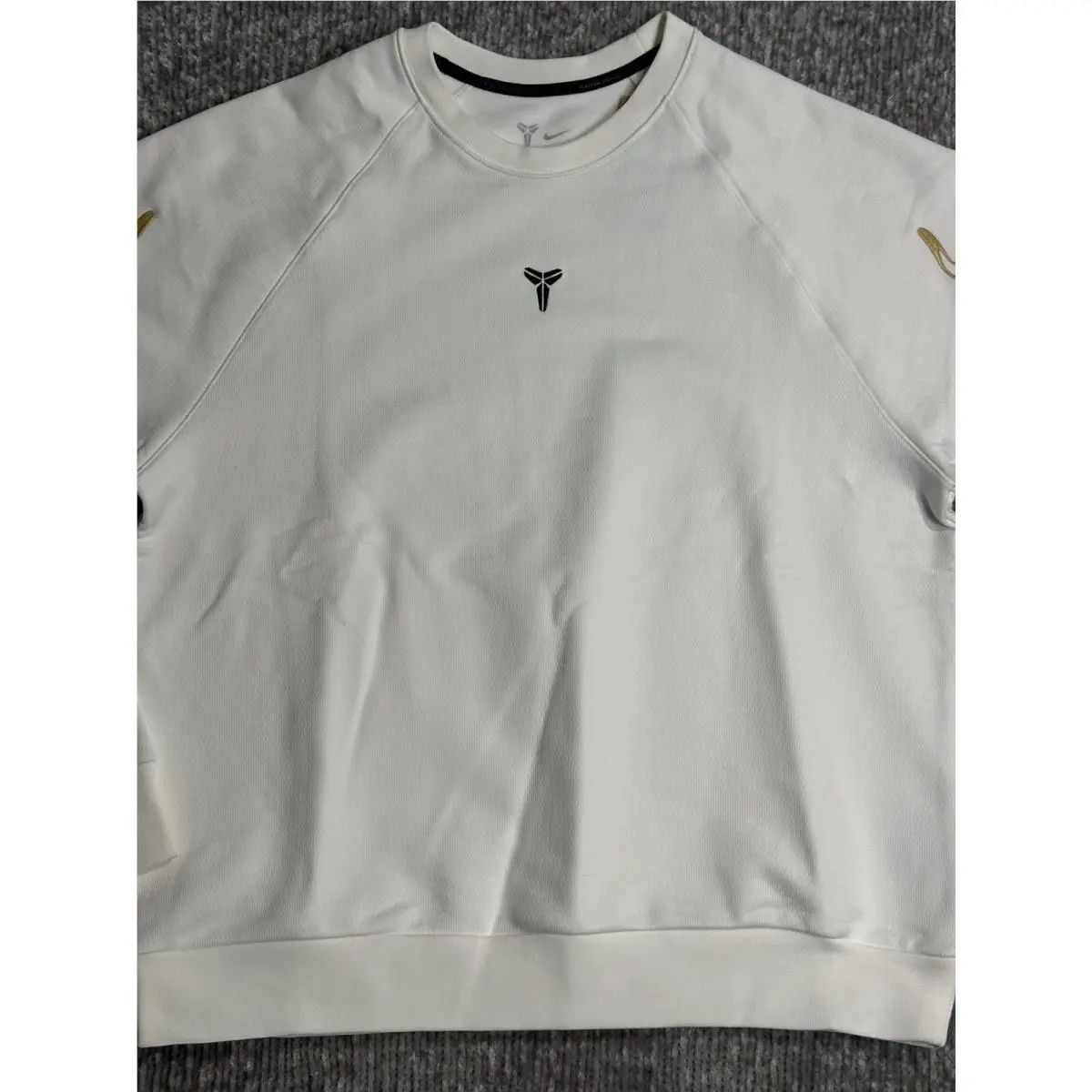 Nike clothing - Ivory 1