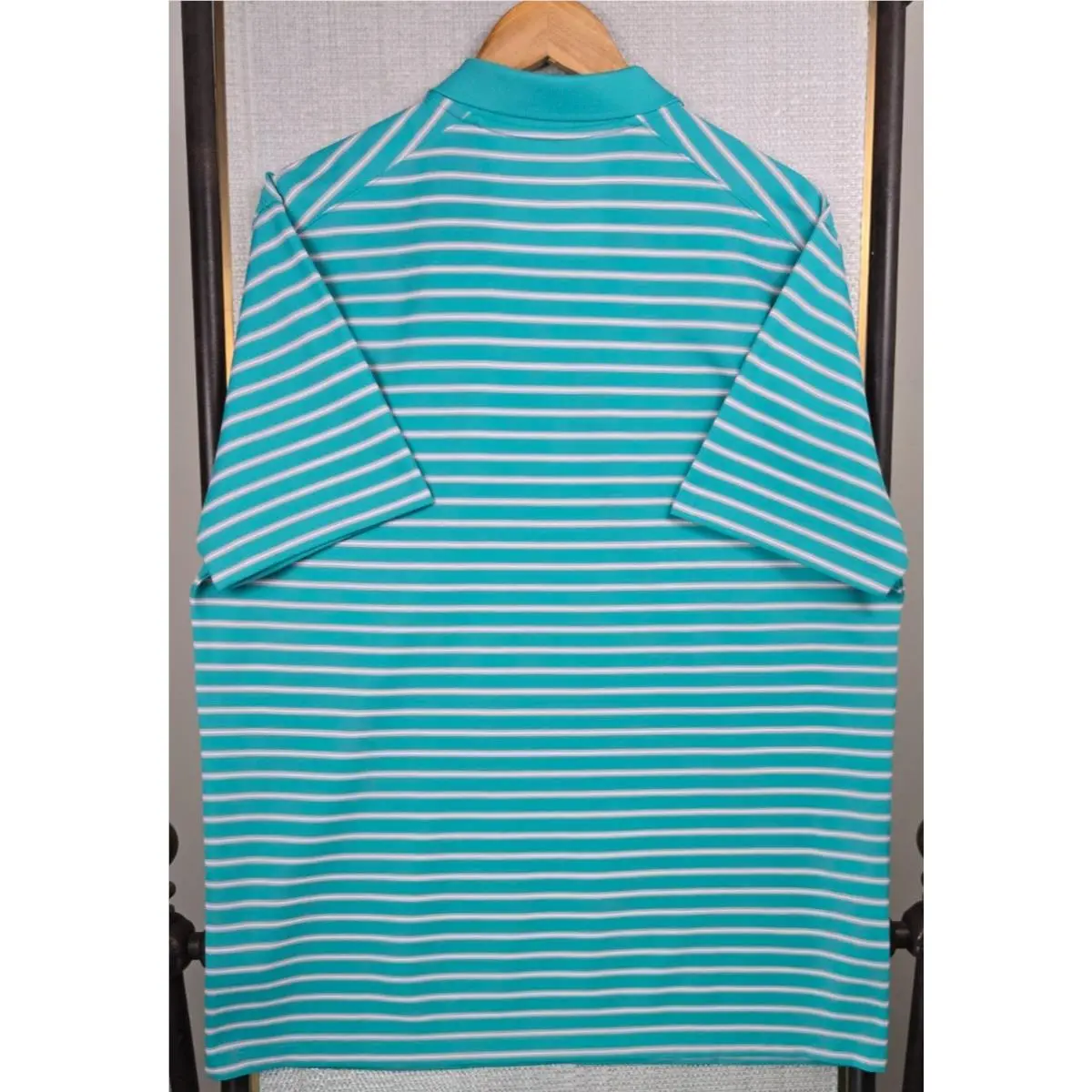Nike clothing - Nike Dri-Fit - Green 5