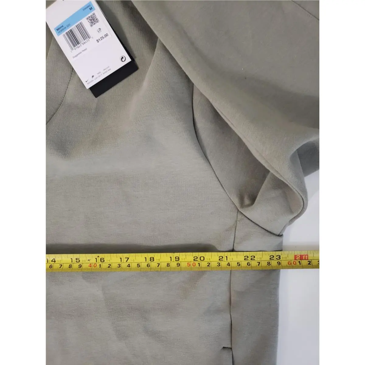 Nike clothing - HQ6948320 - HQ6948320 - Light Army/Steel Green (UPC: 197863884202) 8