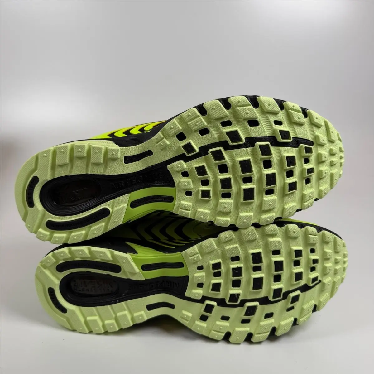 Nike shoes - Nike Air Pegasus 2K5 - Air Pegasus - Yellow 4