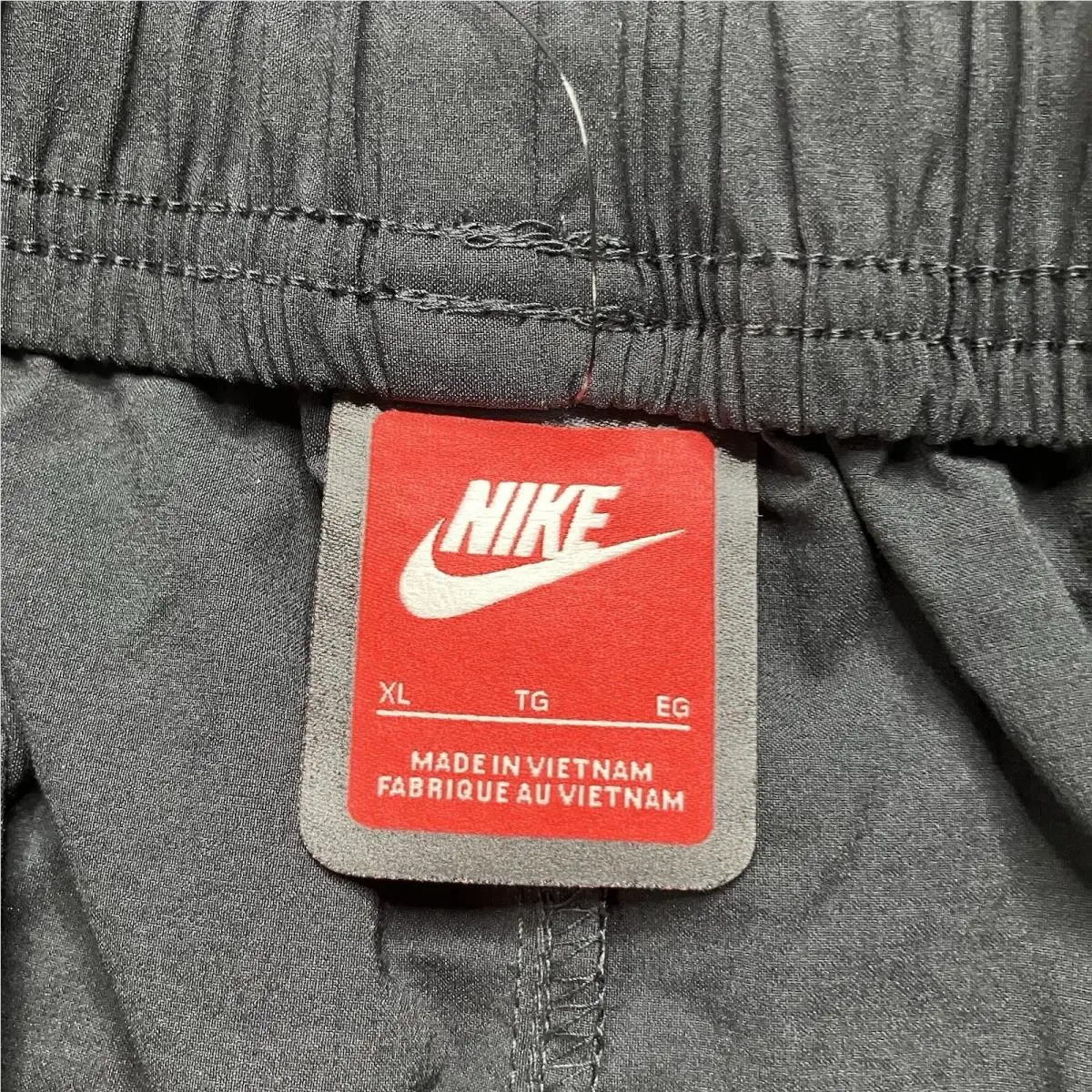 Nike clothing - Woven Color-Block Oversized - Woven Oversized - IH8466-010 IH8466 IH8466010 - Multicolor (UPC: 198481263332) 16