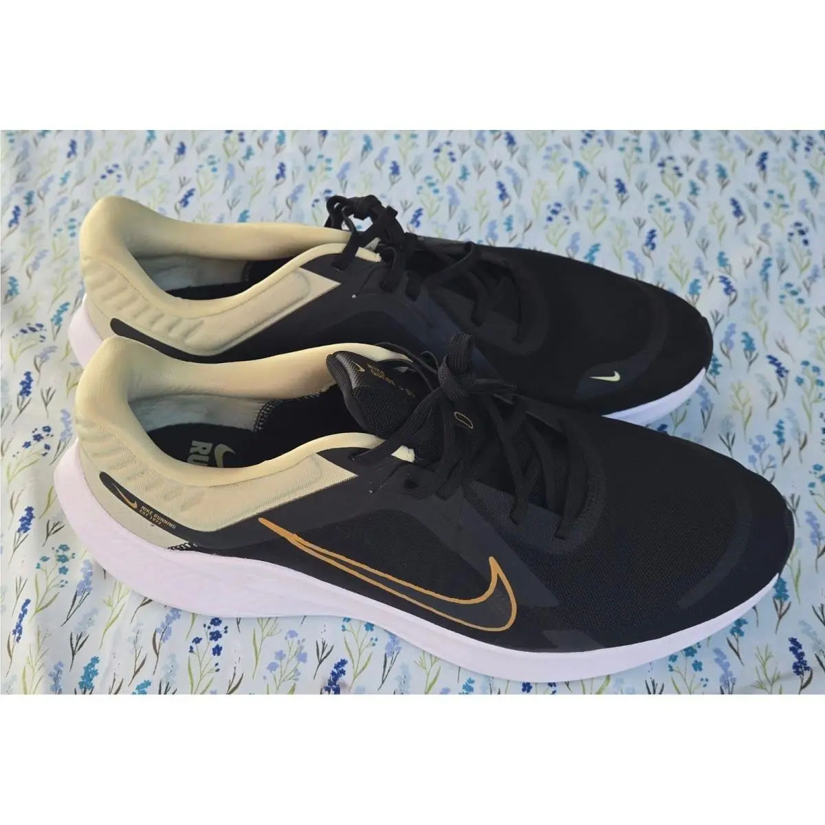 Nike Quest 5 Men Running Shoes Black Gold Size 14 DD0204 301