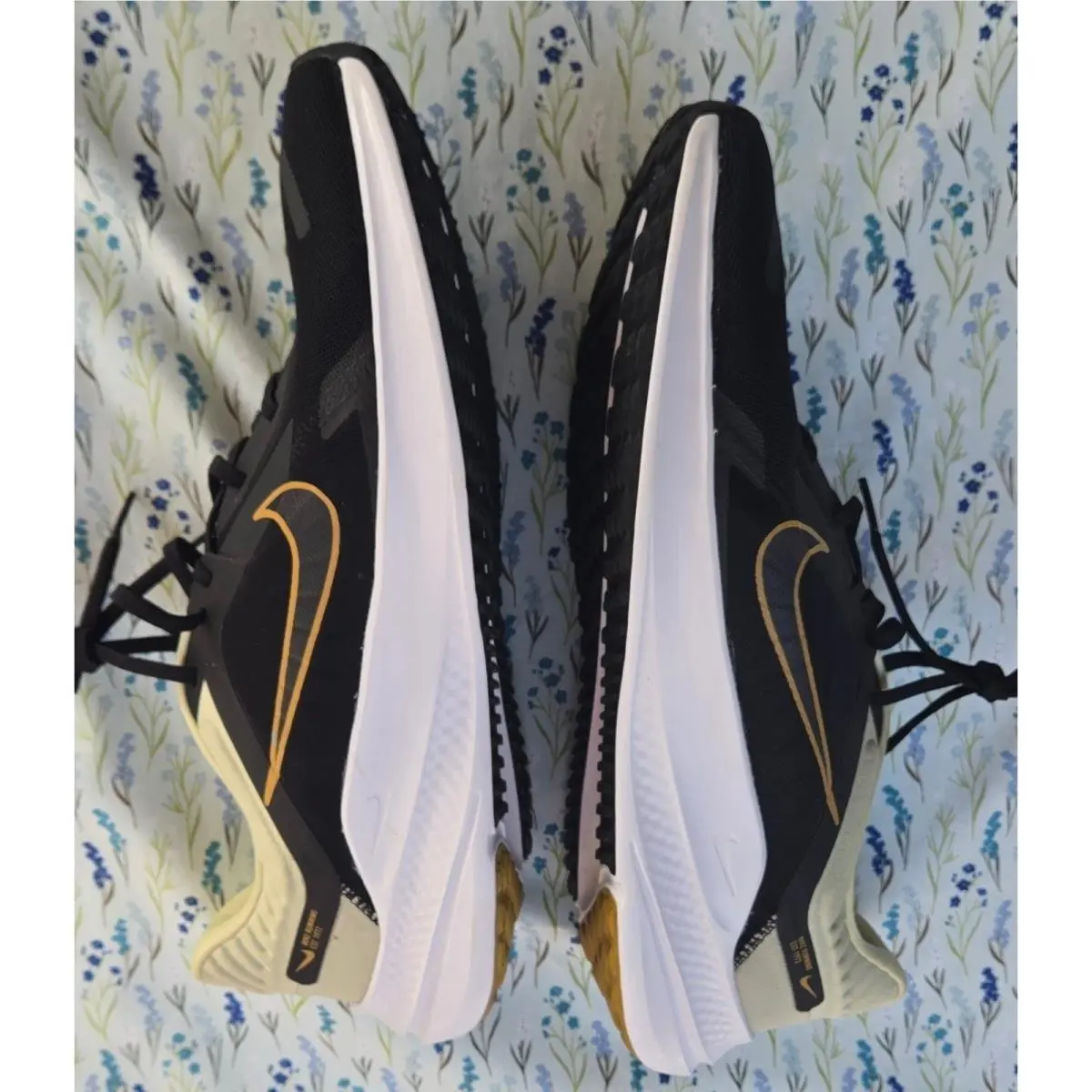 Nike shoes - Quest 5 - Quest - Black 1