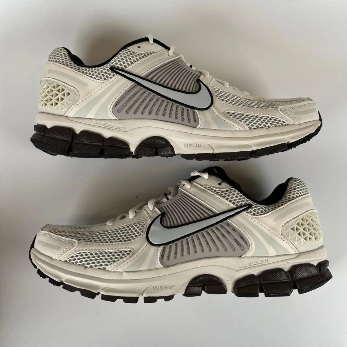 Nike shoes - Nike Zoom Vomero 5 - Zoom Vomero - Beige 0