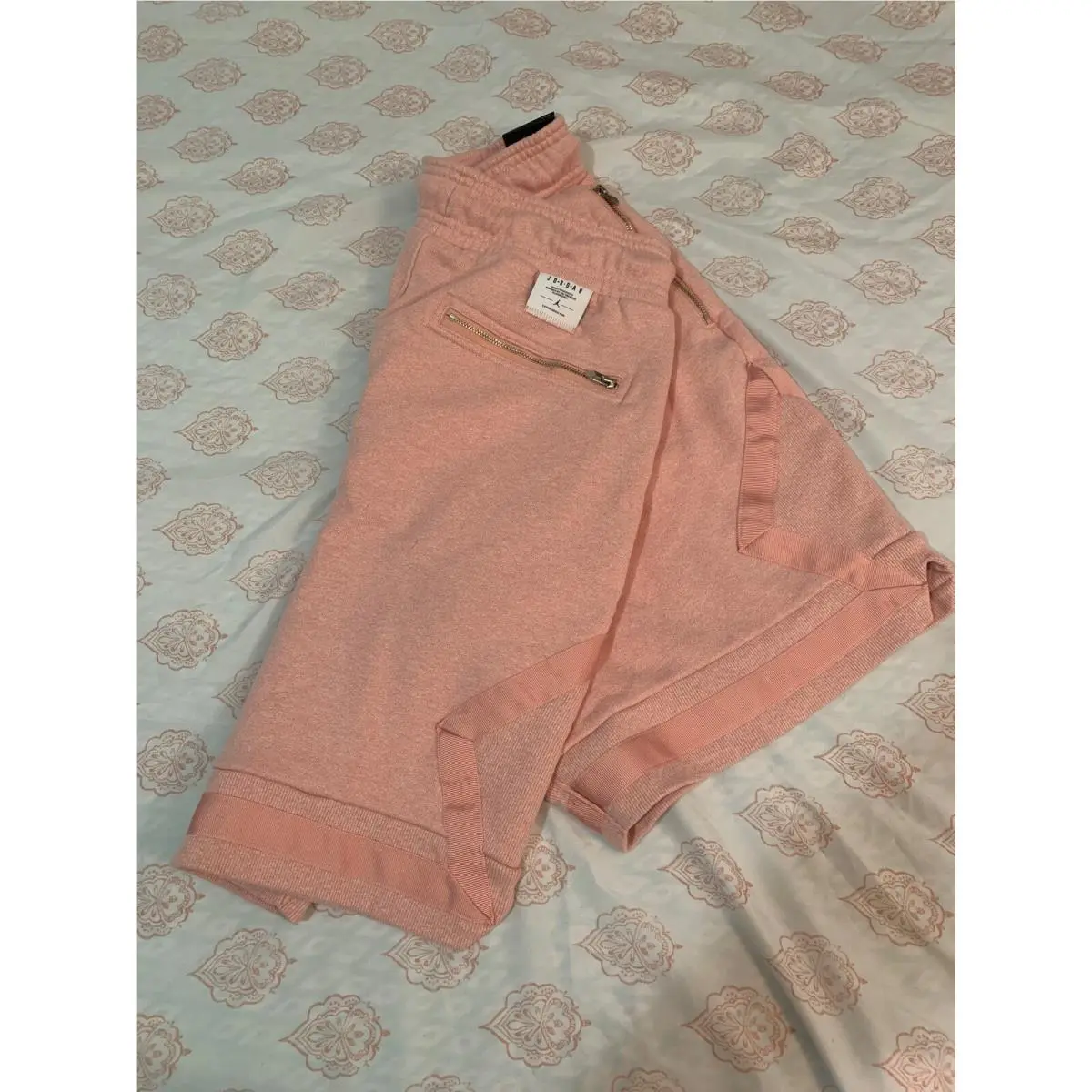 Air Jordan Fleece Shorts Elastic Waistband Coral Men’s Size M by Nike