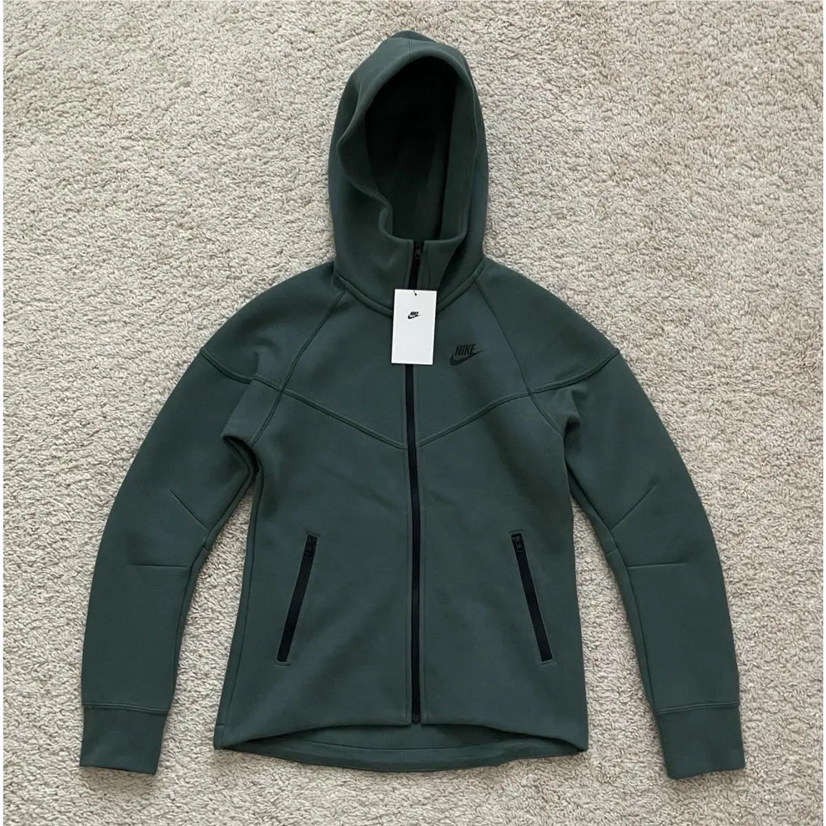 Nike clothing - Nike Tech - Tech - FB8338-338 FB8338338 - Green (UPC: 197600401587) 0