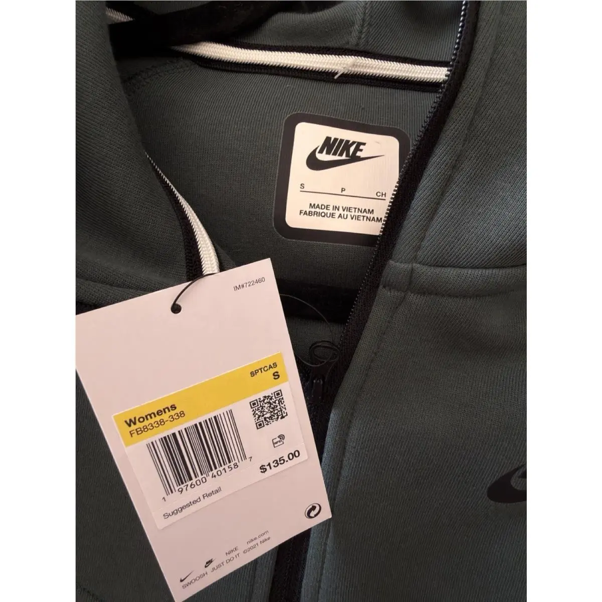 Nike clothing - Nike Tech - Tech - FB8338-338 FB8338338 - Green (UPC: 197600401587) 3