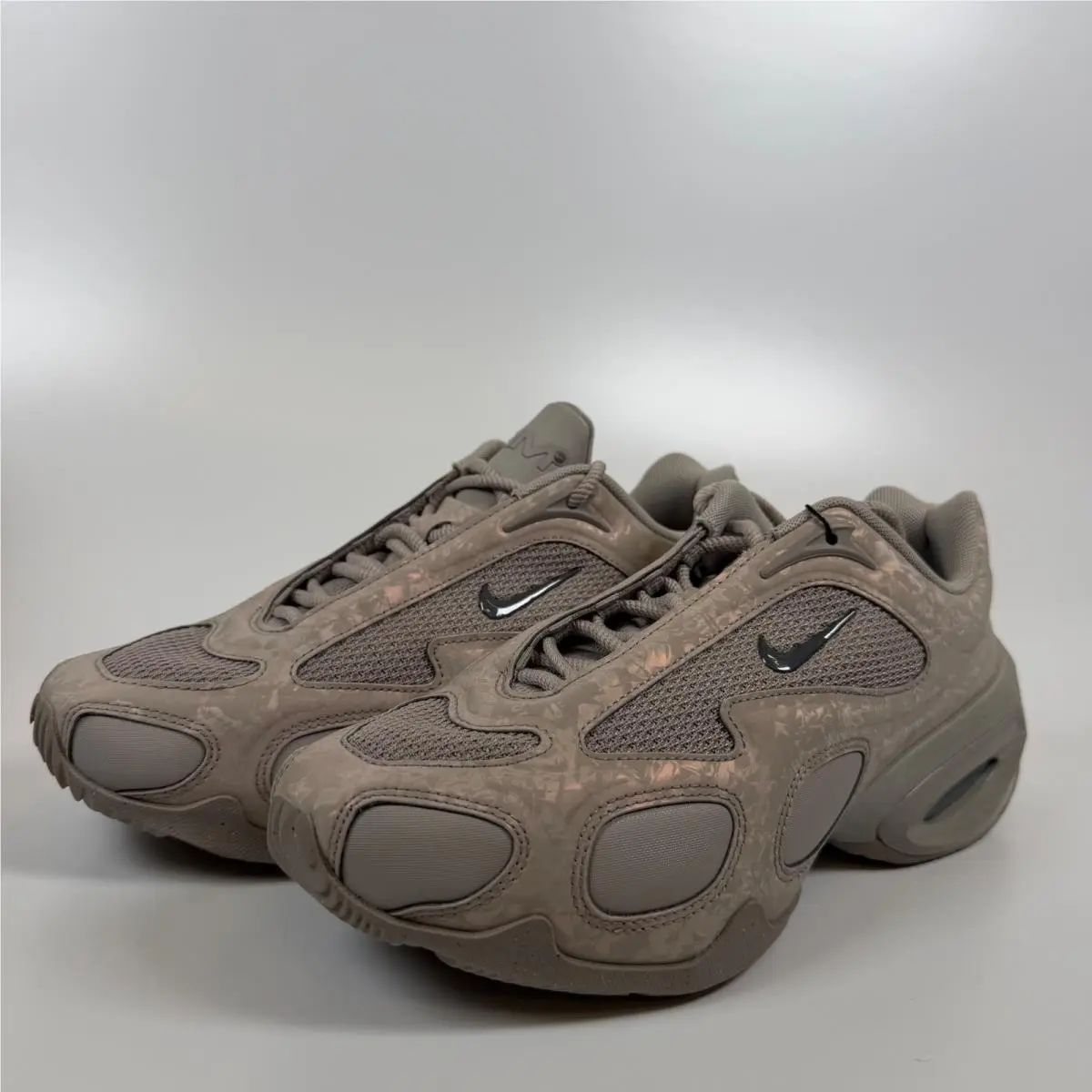 Air Max Muse SE Beige Womens Shoes HM0750-001 Size 9W by Nike