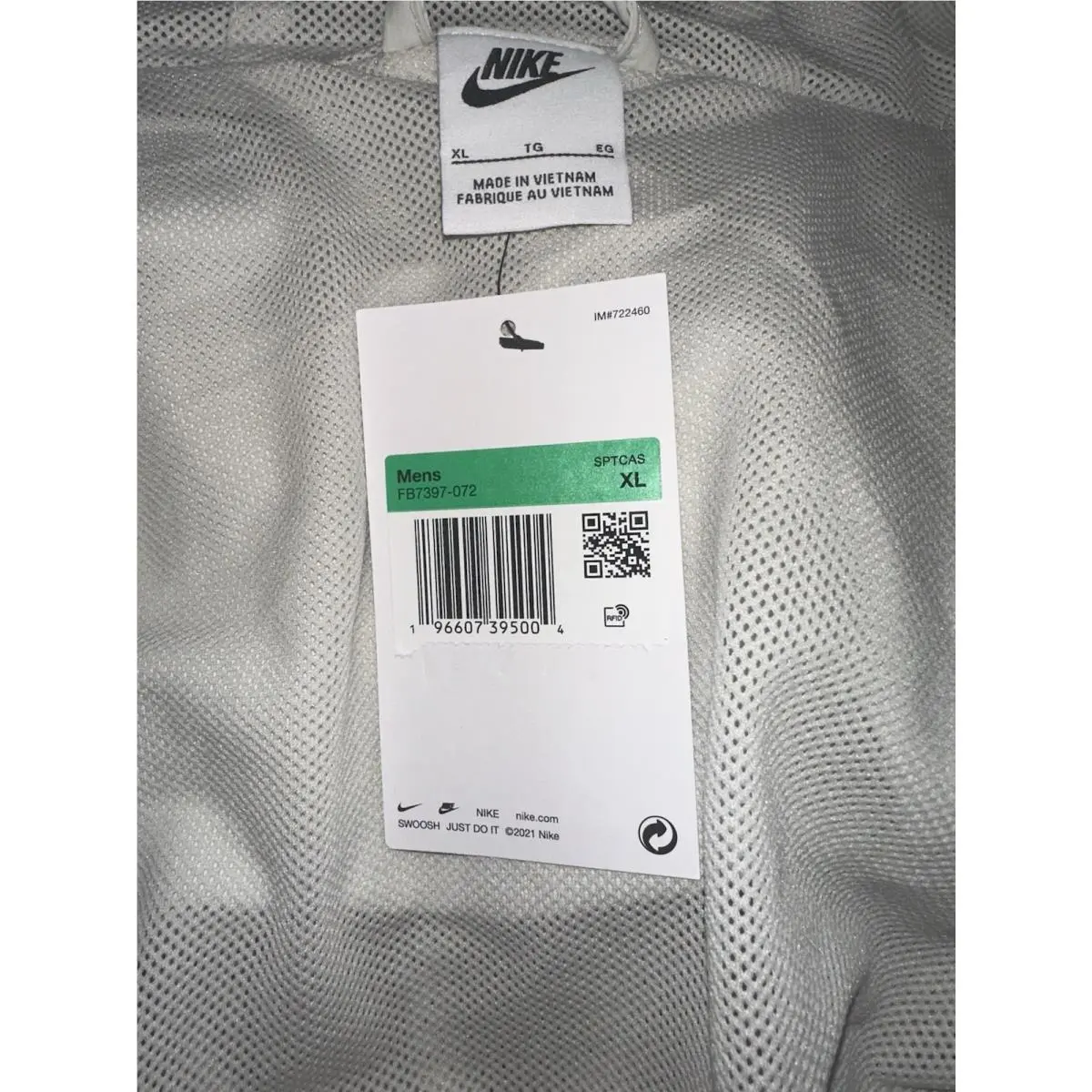 Nike clothing - FB7397-072 - FB7397-072 - White (UPC: 0196607395004) 5
