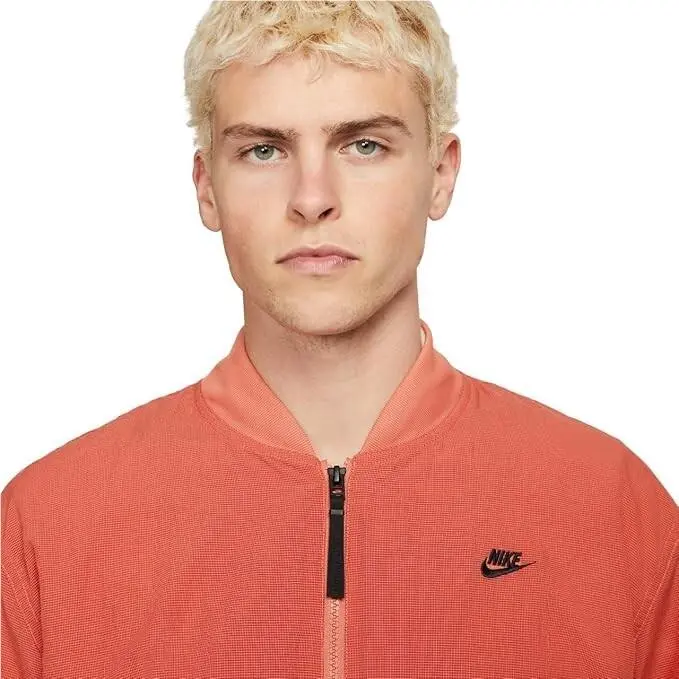 Nike clothing - Orange (UPC: 195868521719) 1