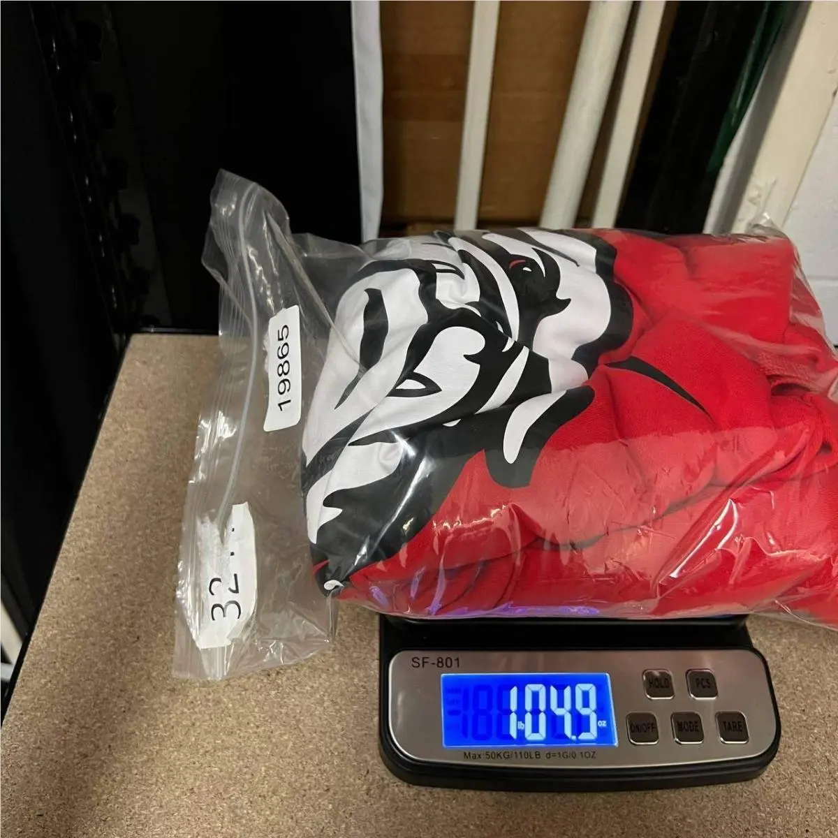 Nike clothing - Red 6