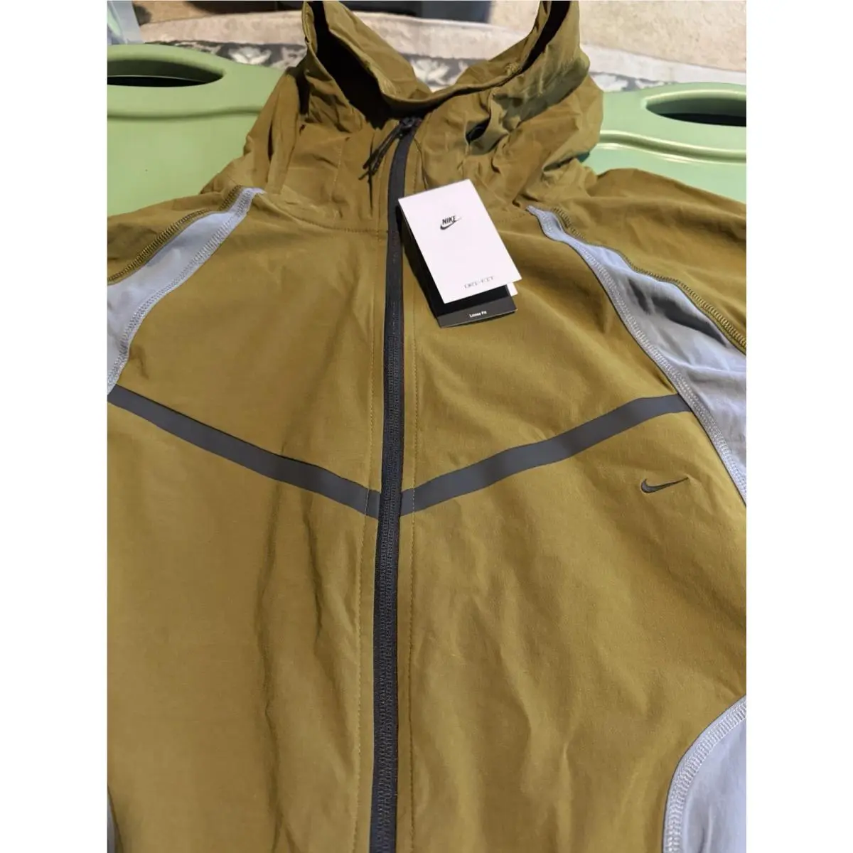 Nike clothing - Nike Tech - Tech - IU7496-368 - Olive Flak/Cool Grey 4