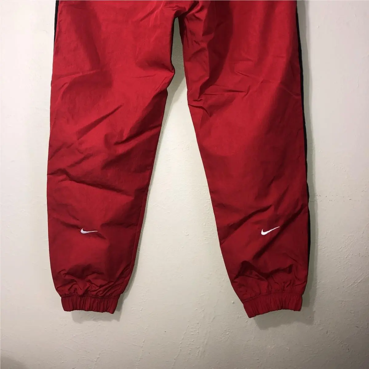 Nike clothing - Red 8