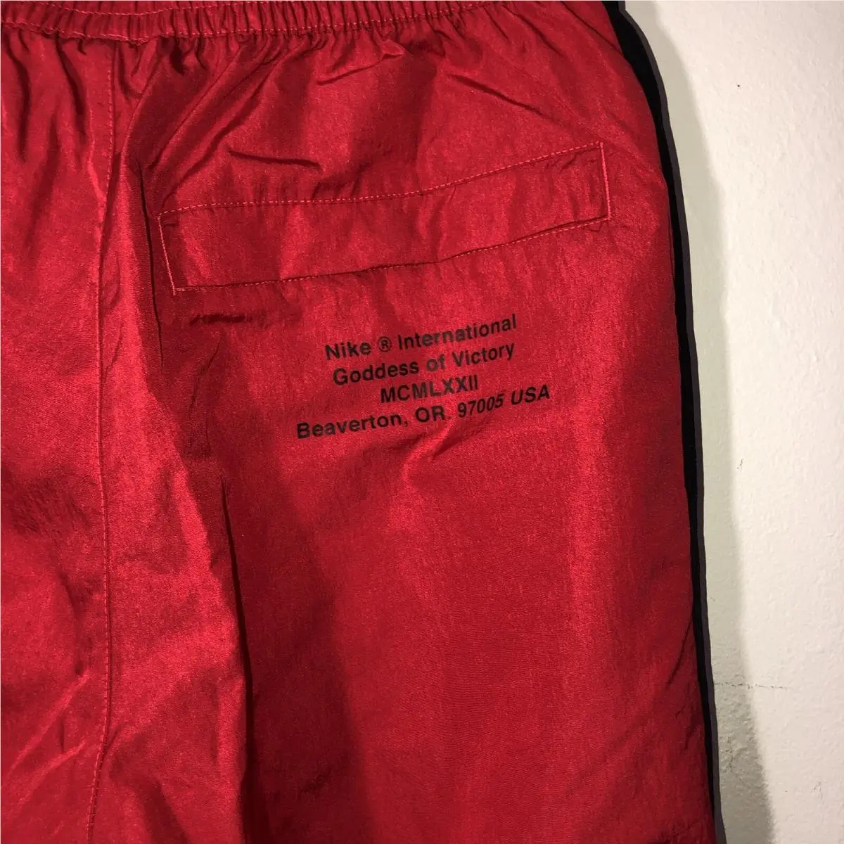 Nike clothing - Red 9