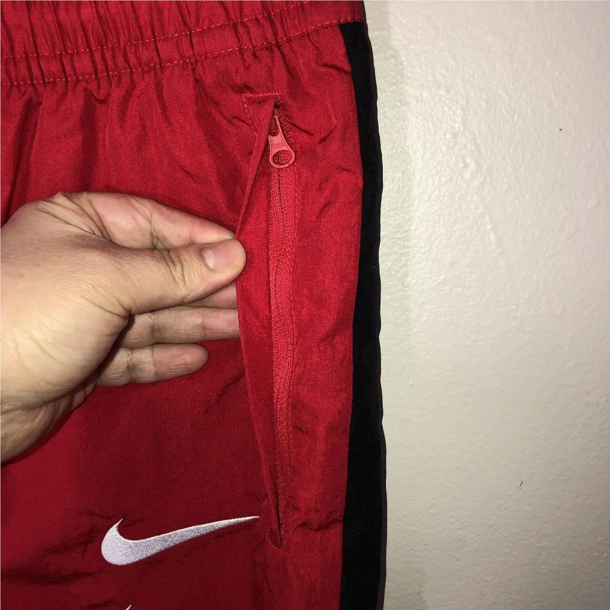 Nike clothing - Red 4