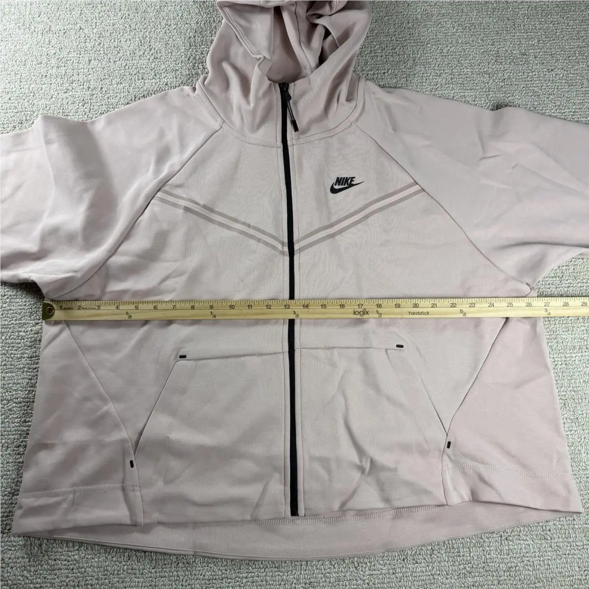 Nike clothing - Pink 3