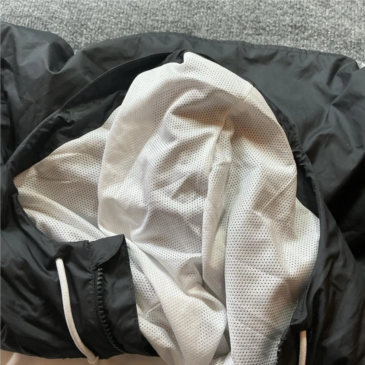 Nike clothing - White 4