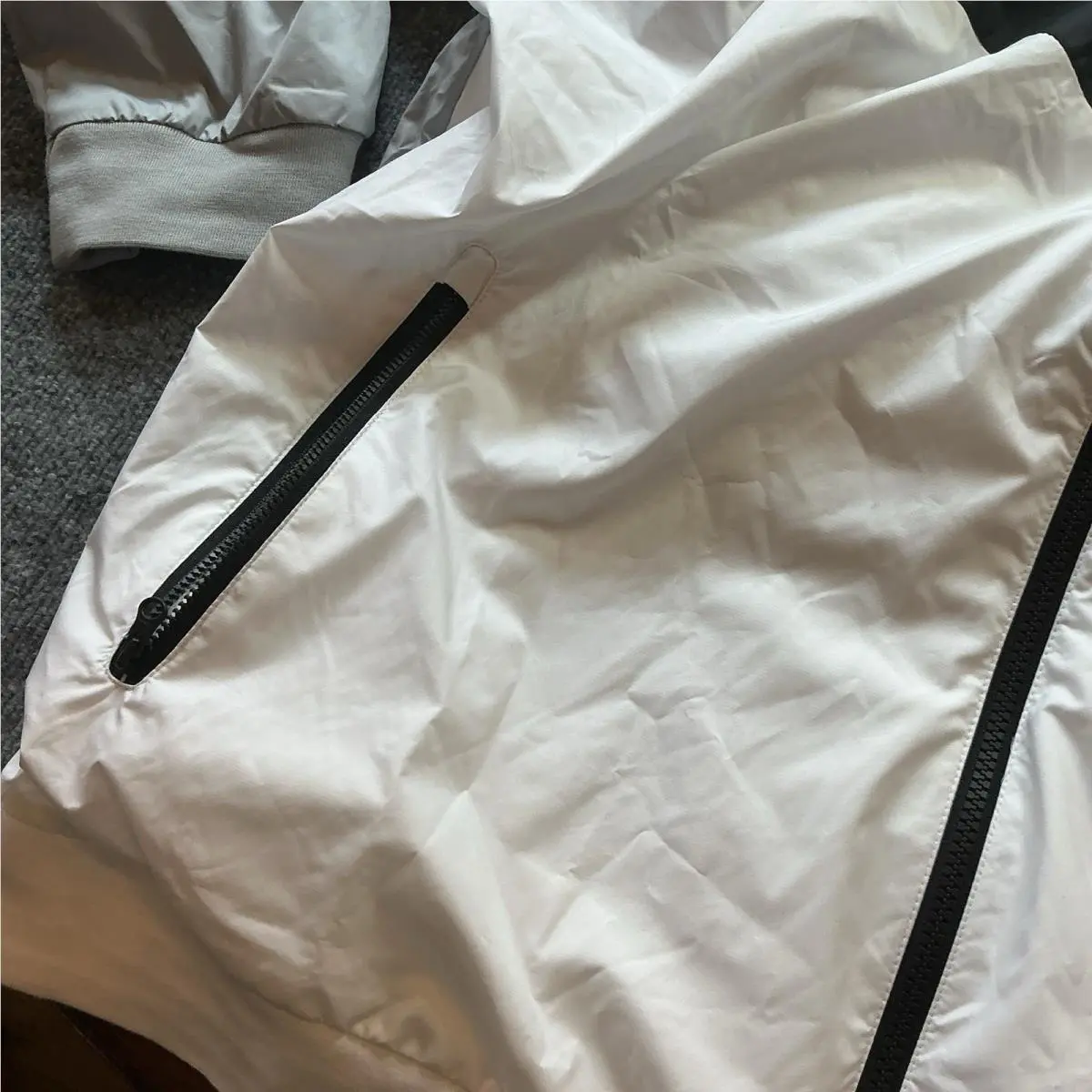 Nike clothing - White 7