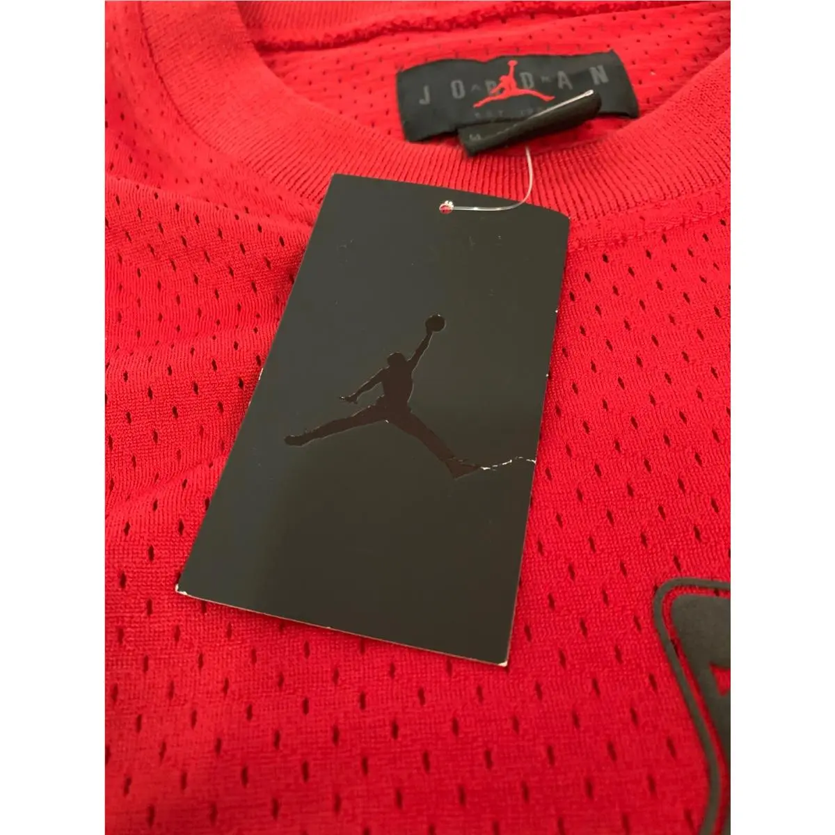 Nike clothing - Red (UPC: 0192498633713) 1