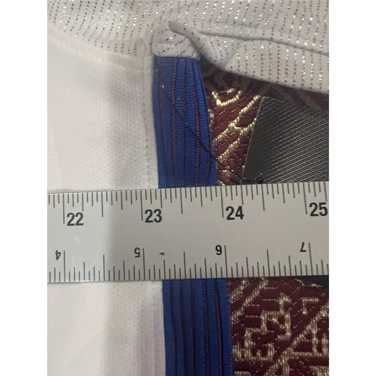 Nike clothing - Nike - 845368-100 - White (UPC: 0091207903713) 20