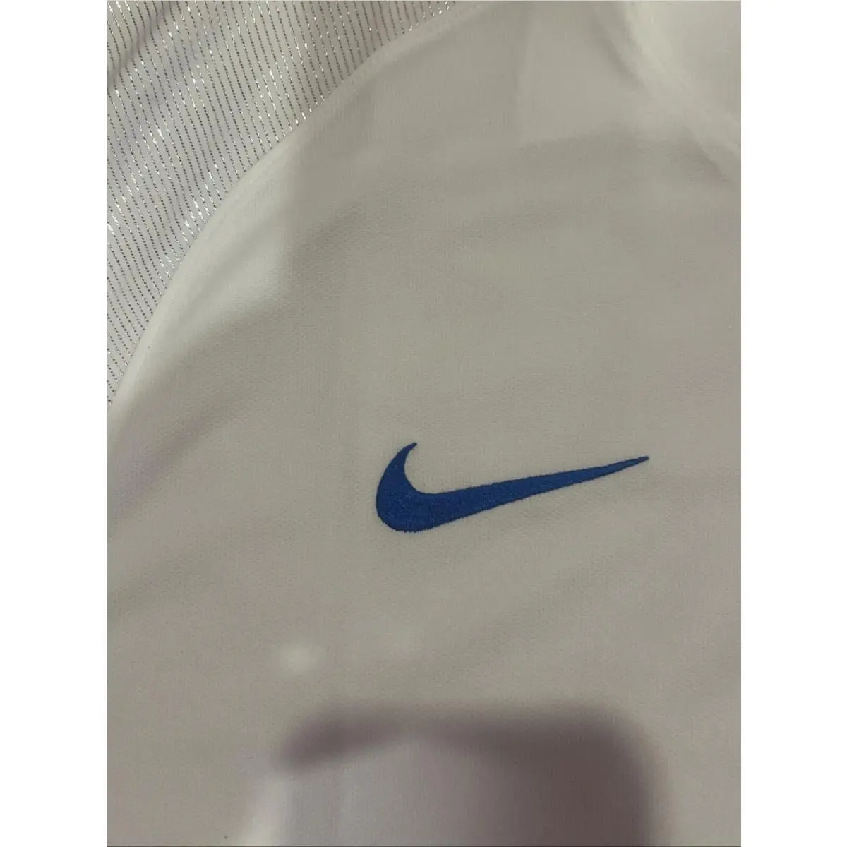 Nike clothing - Nike - 845368-100 - White (UPC: 0091207903713) 8