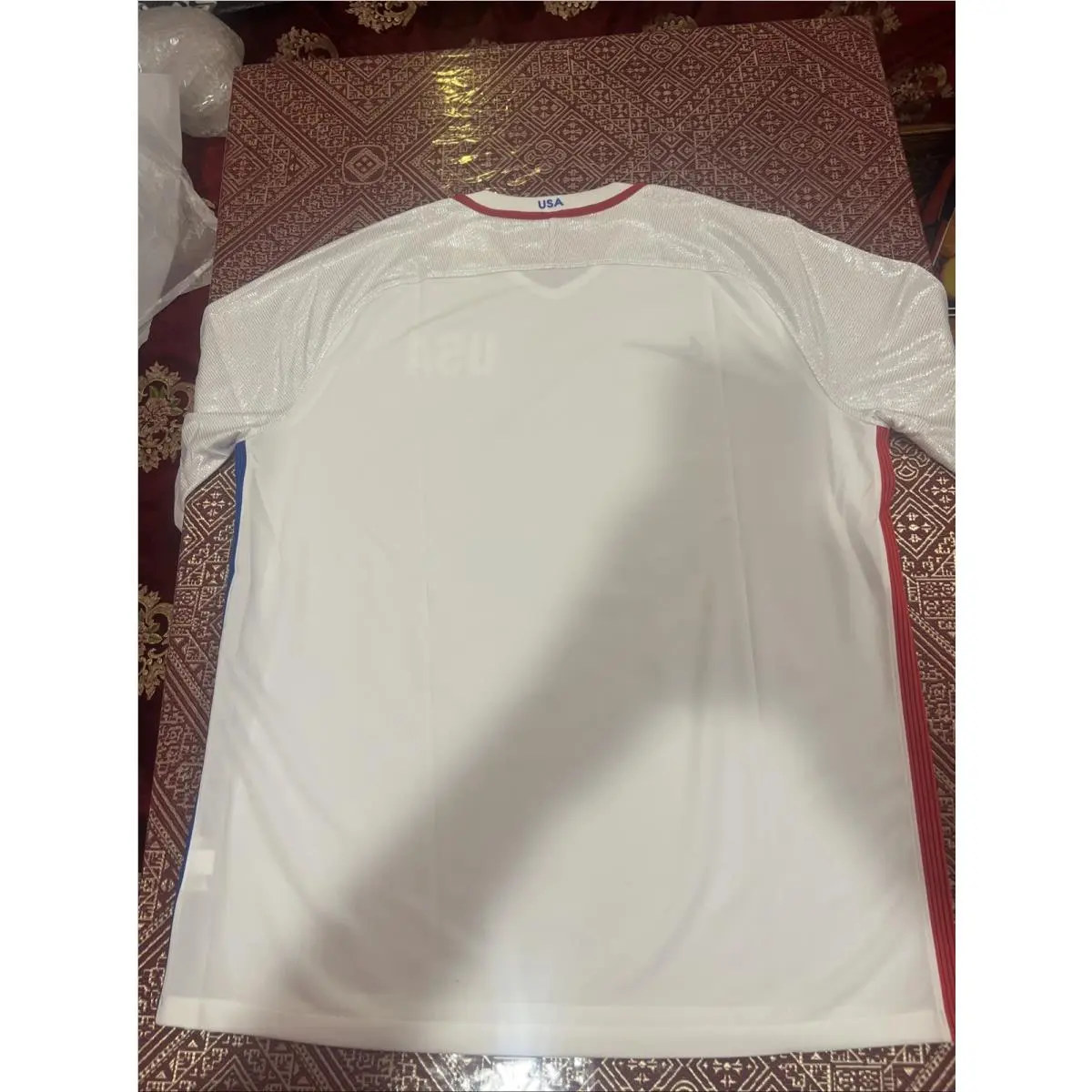 Nike clothing - Nike - 845368-100 - White (UPC: 0091207903713) 15