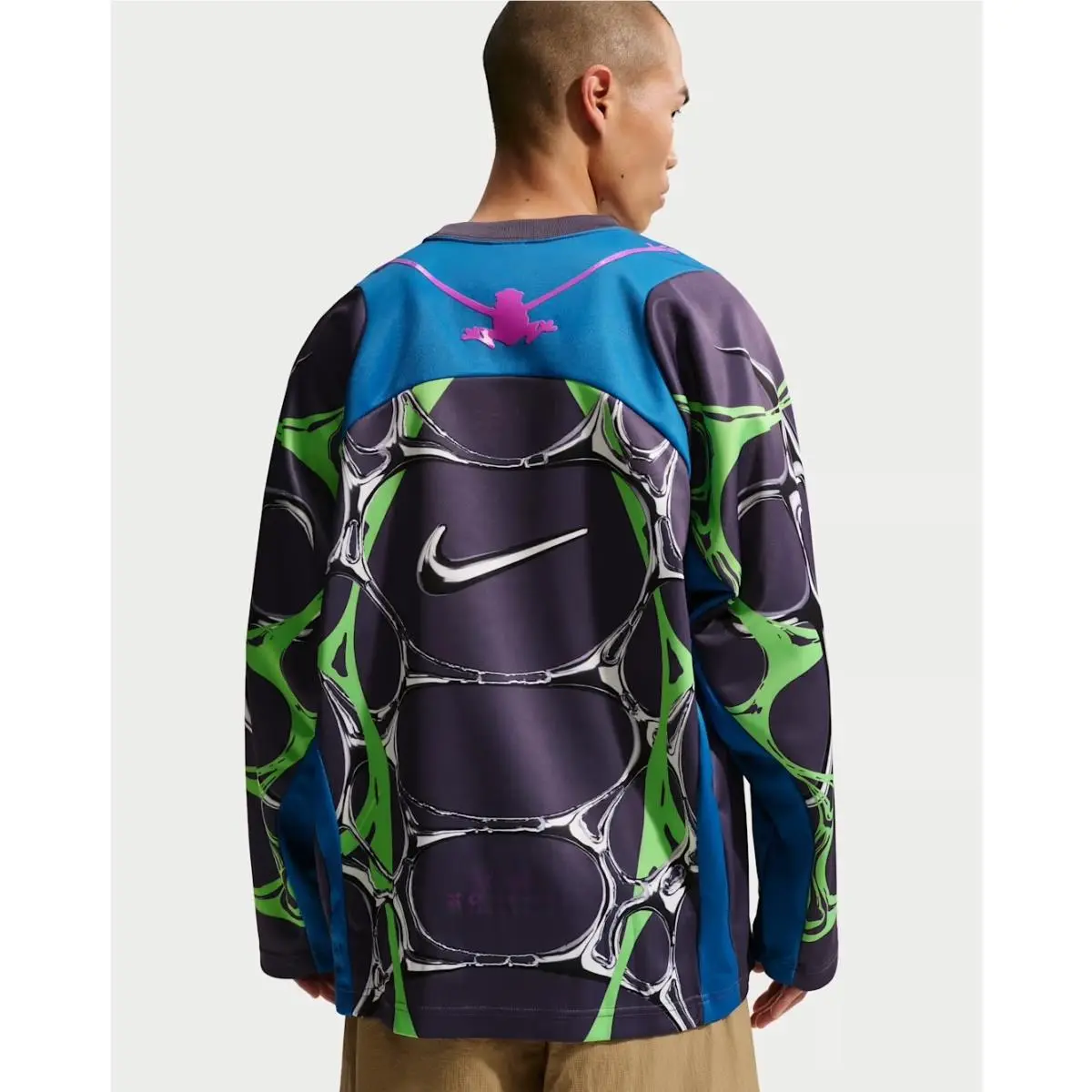 Nike clothing - Purple (UPC: 198727288495) 4