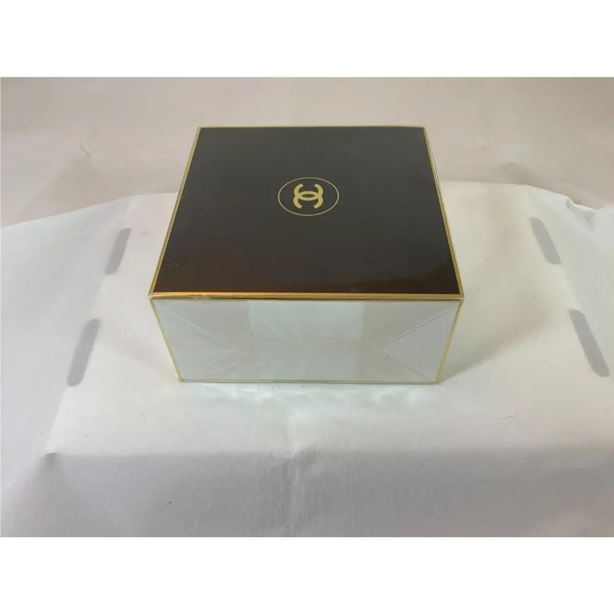 Chanel No.5 Loose Powder After Bath Body Powder 5.11oz 145g