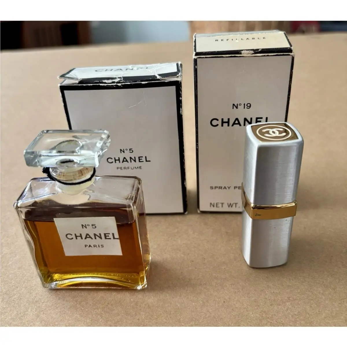 Vintage Chanel No 5 Size 7 In Orig Box W/ Chanel No 19 Refill W/ Box