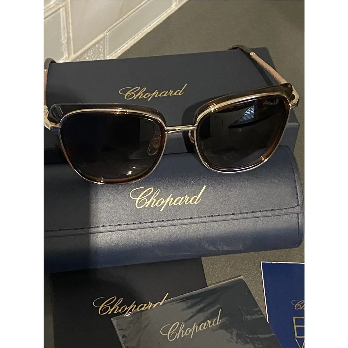 SCHD40S Gold Brown Lenses 56 19 135 Womens Sunglasses by Chopard
