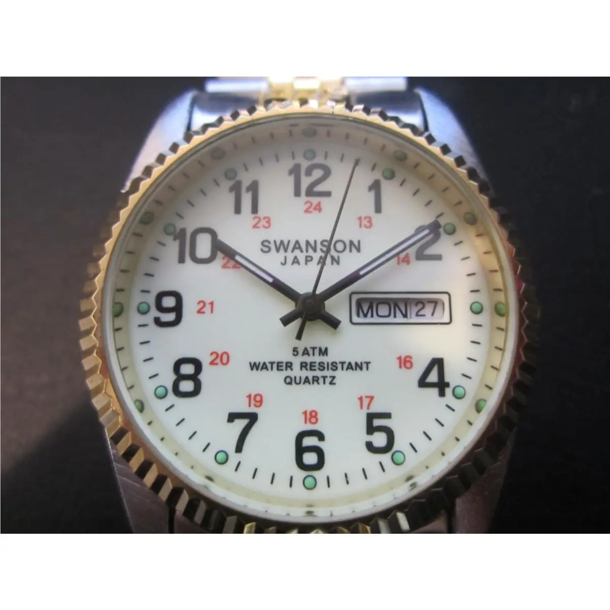 Swatch Swanson Men`s Watch Quartz S/ S Stainless