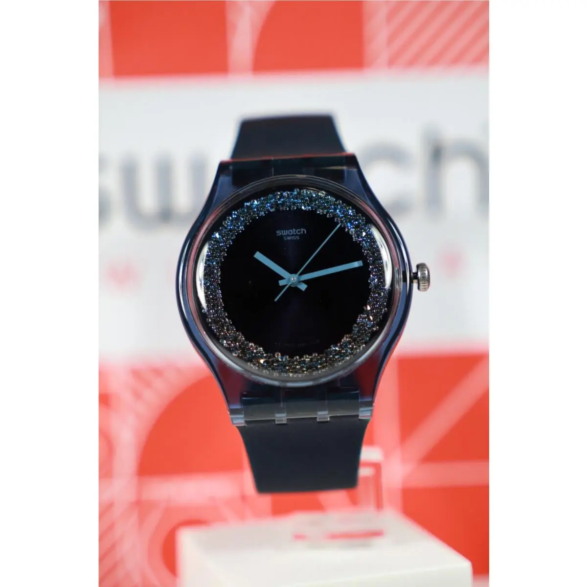 Swiss Swatch Watch GN629 34MM Sideral Blue Cristal Ring Shine On The Dial