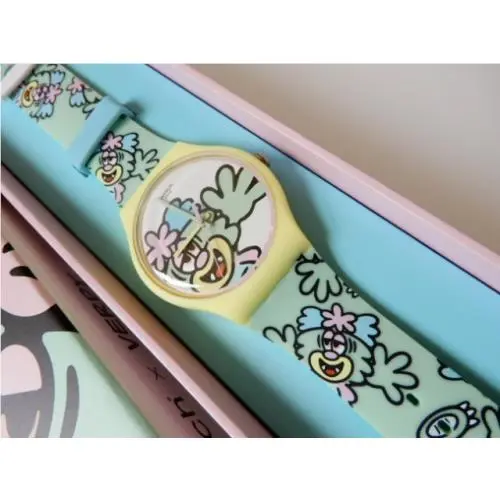 Visty BY Verdy Gents Art Swatch with Art Sleeve by Verdy Nip-rare
