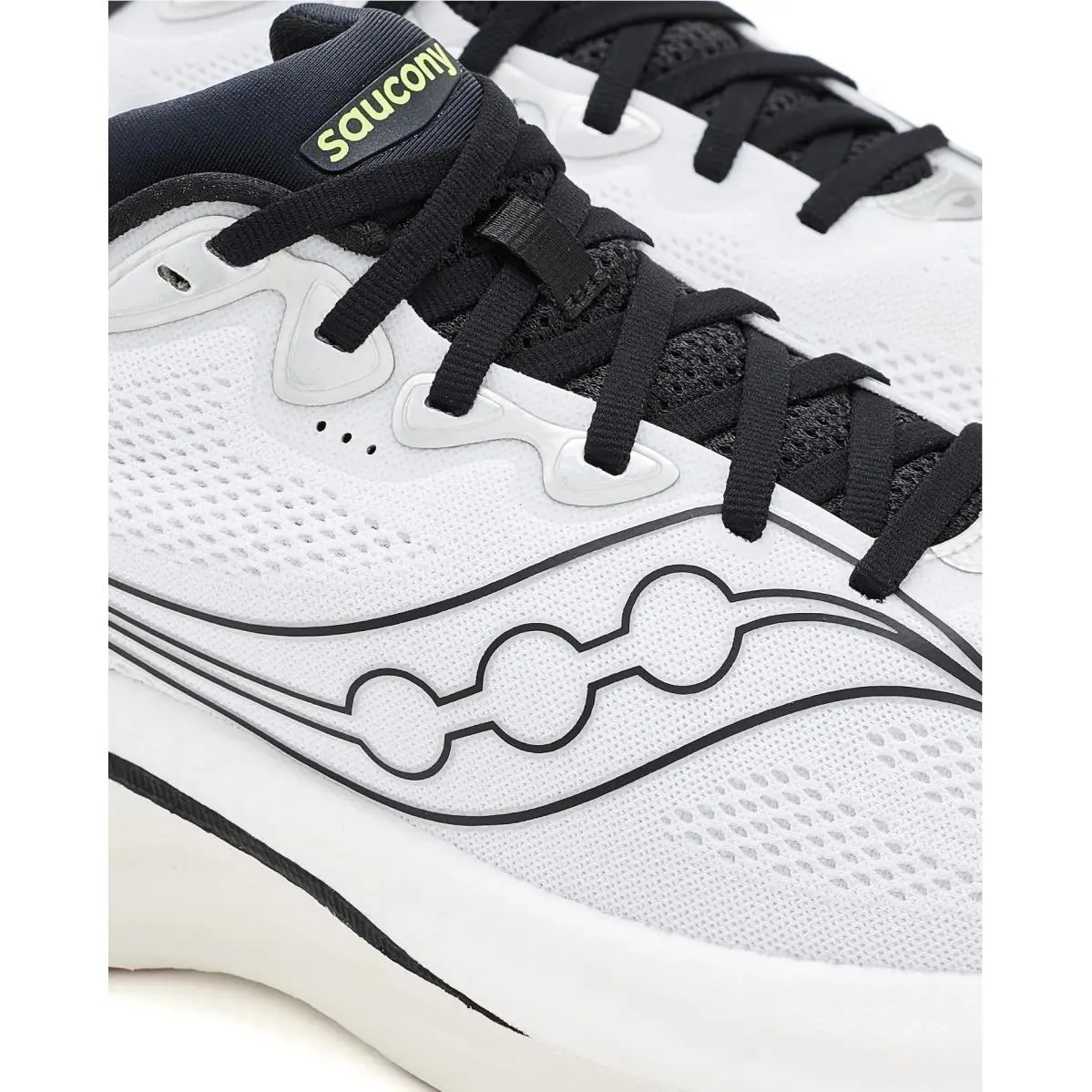 Saucony shoes - Black/Silver 109