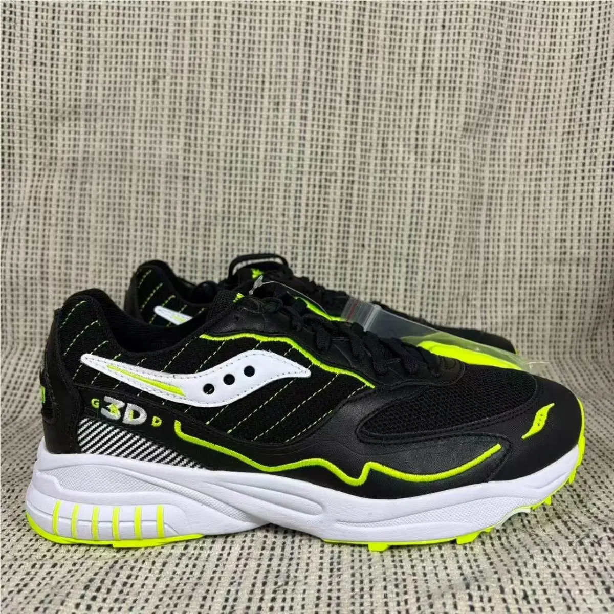Saucony shoes - Saucony 3D Grid Hurricane - Grid Hurricane - S70646-6 - Black 22