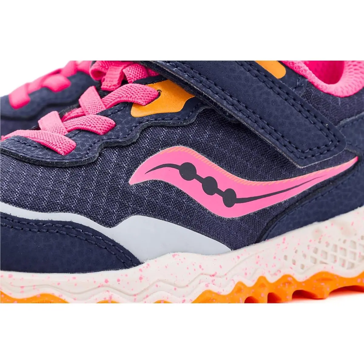 Saucony shoes - Berry/Coral 44