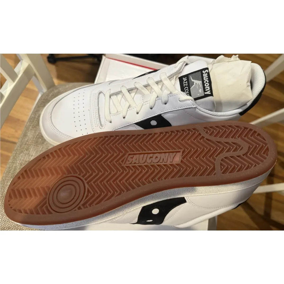 Saucony shoes - Saucony Jazz Court - Jazz Court - White and Black 1