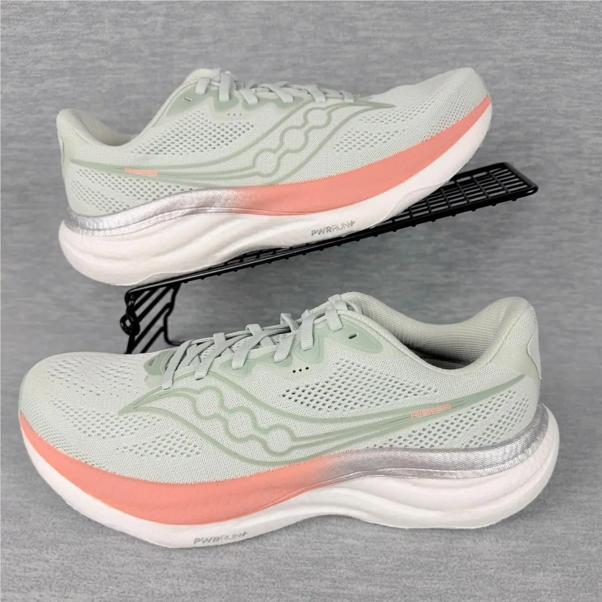 Saucony Ride 19 Running Sneakers Womens 11 Wide Green Mist Cameo Silver Comfort