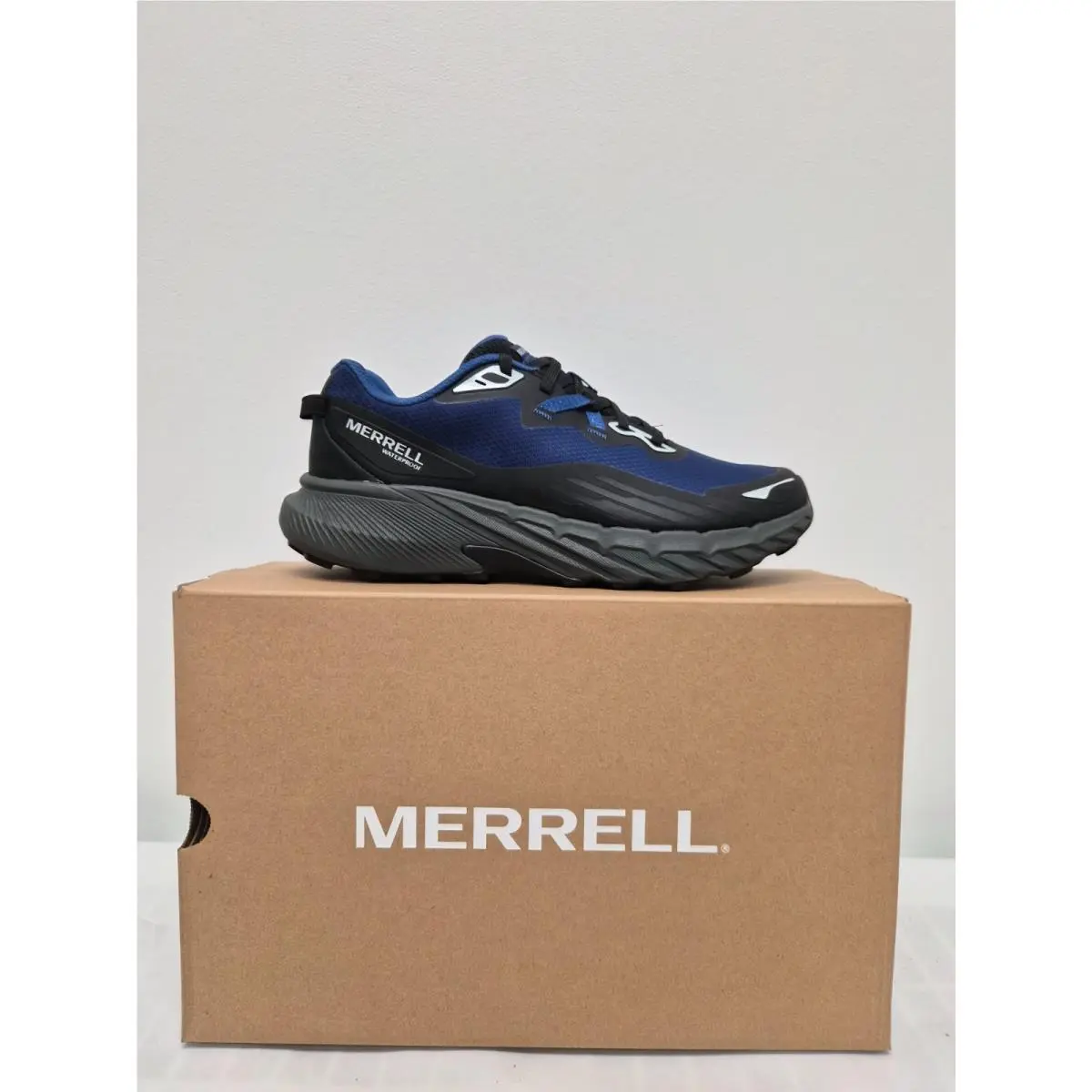 Merrell Agility Trail Men`s Medium Width Waterproof
