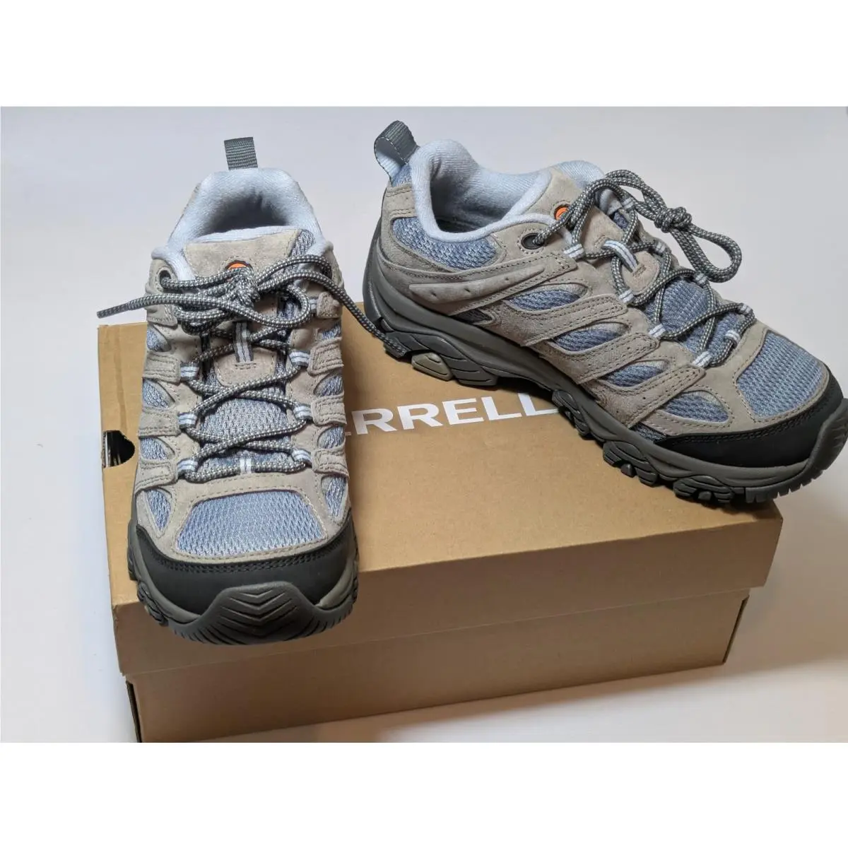 Merrell Women’s Moab 3 Hiking Shoes Falcon J035896 Smoke / Fumee