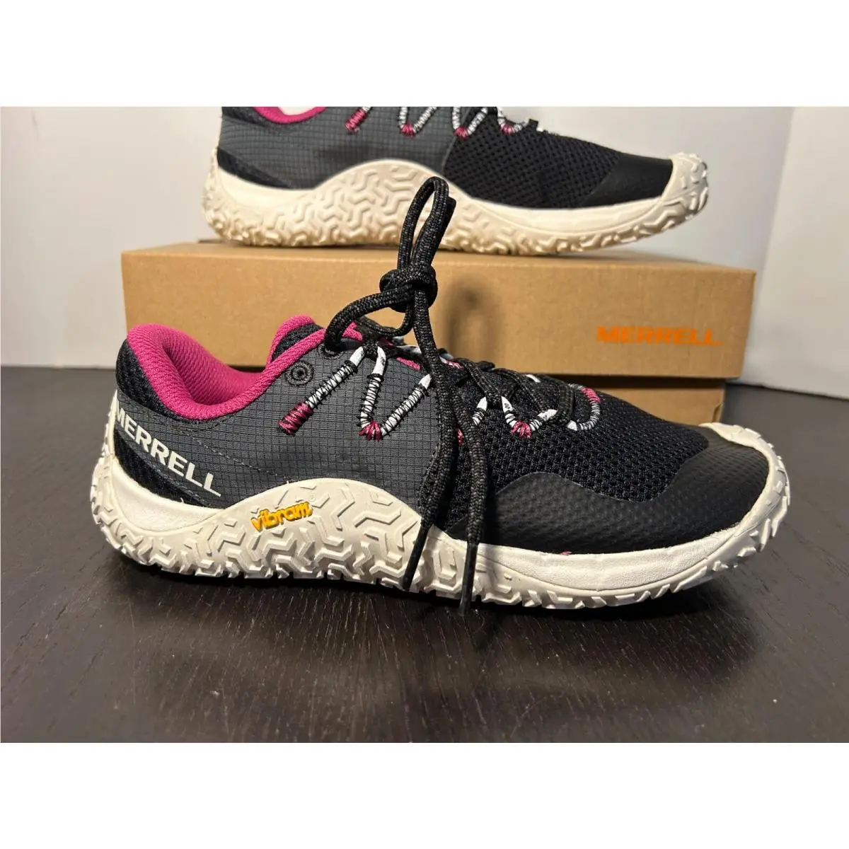 Merrell Trail Glove 7 Barefoot Minimalist Hiking Running Shoes Blk/pnk Woman 7