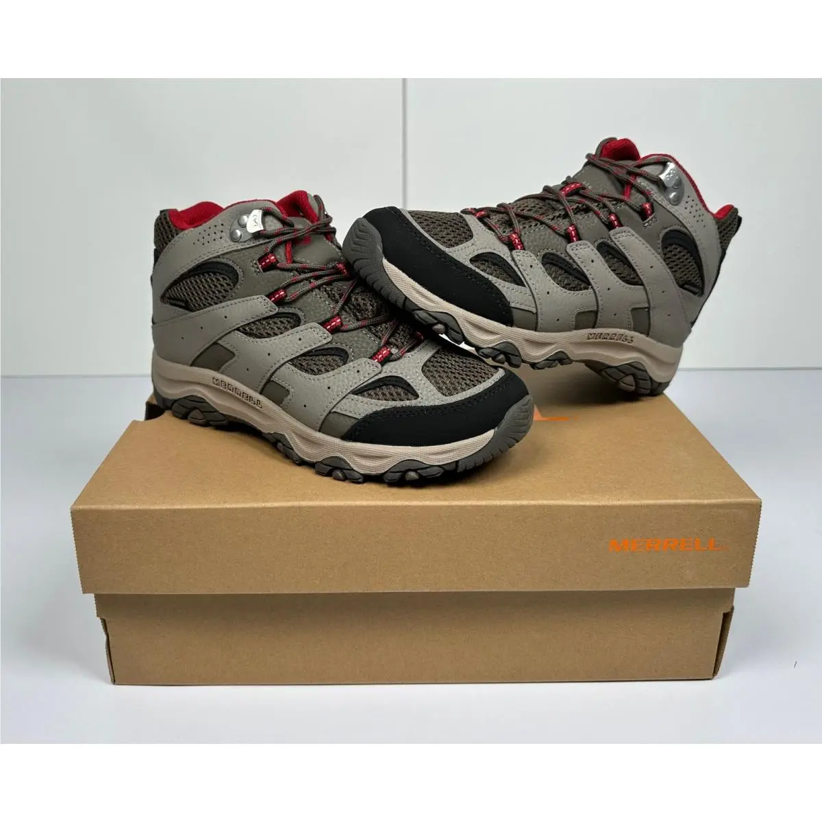 Merrell Women`s Moab 3 Mid WP Hiking Boots Boulder/red Size 5.5 016S