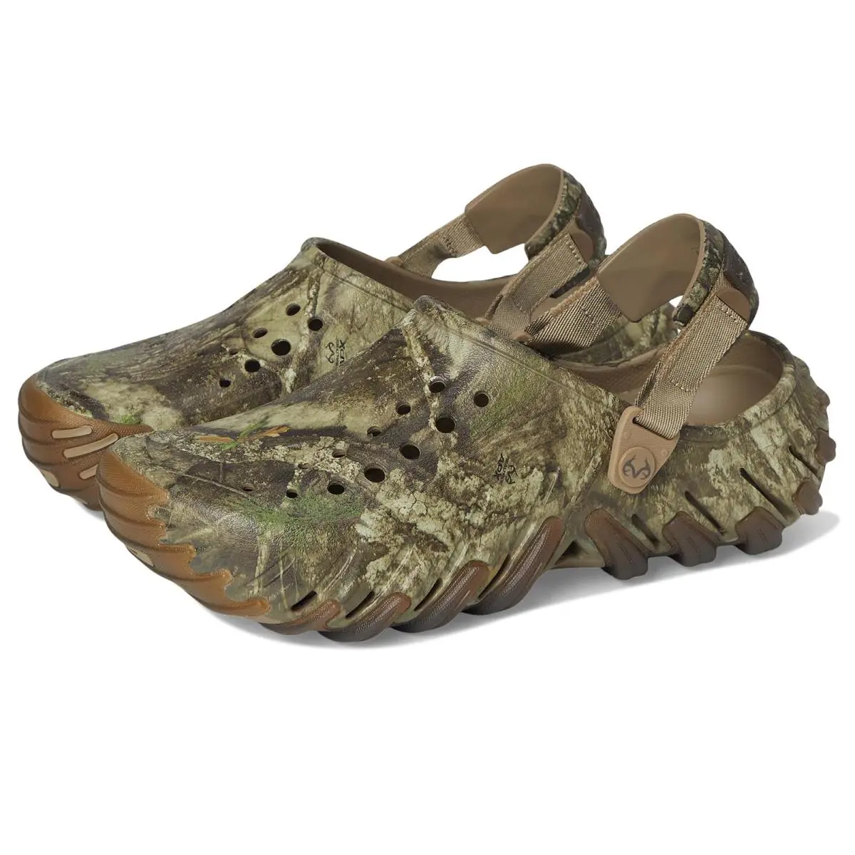 Unisex Clogs  Echo Ro Clog Realtree Apx by Crocs