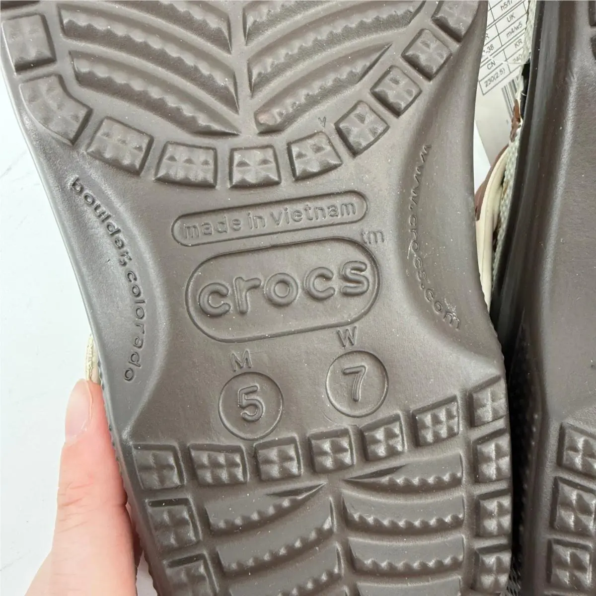 Crocs shoes - Cream 8