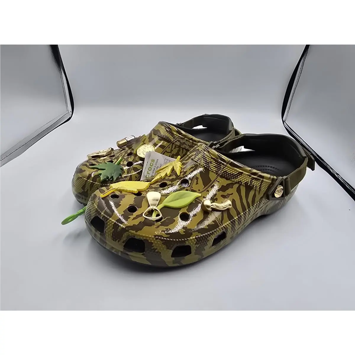 Aries Arise x Crocs Classic Clog Dark Algae 211060-3AC Mens Size 13