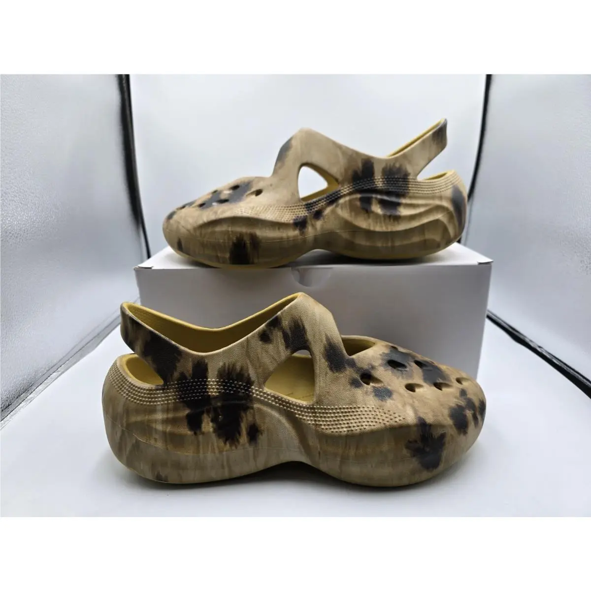 Crocs shoes - Crocs Pollex Juniper - Pollex Juniper - 209552-76A - Yellow 0