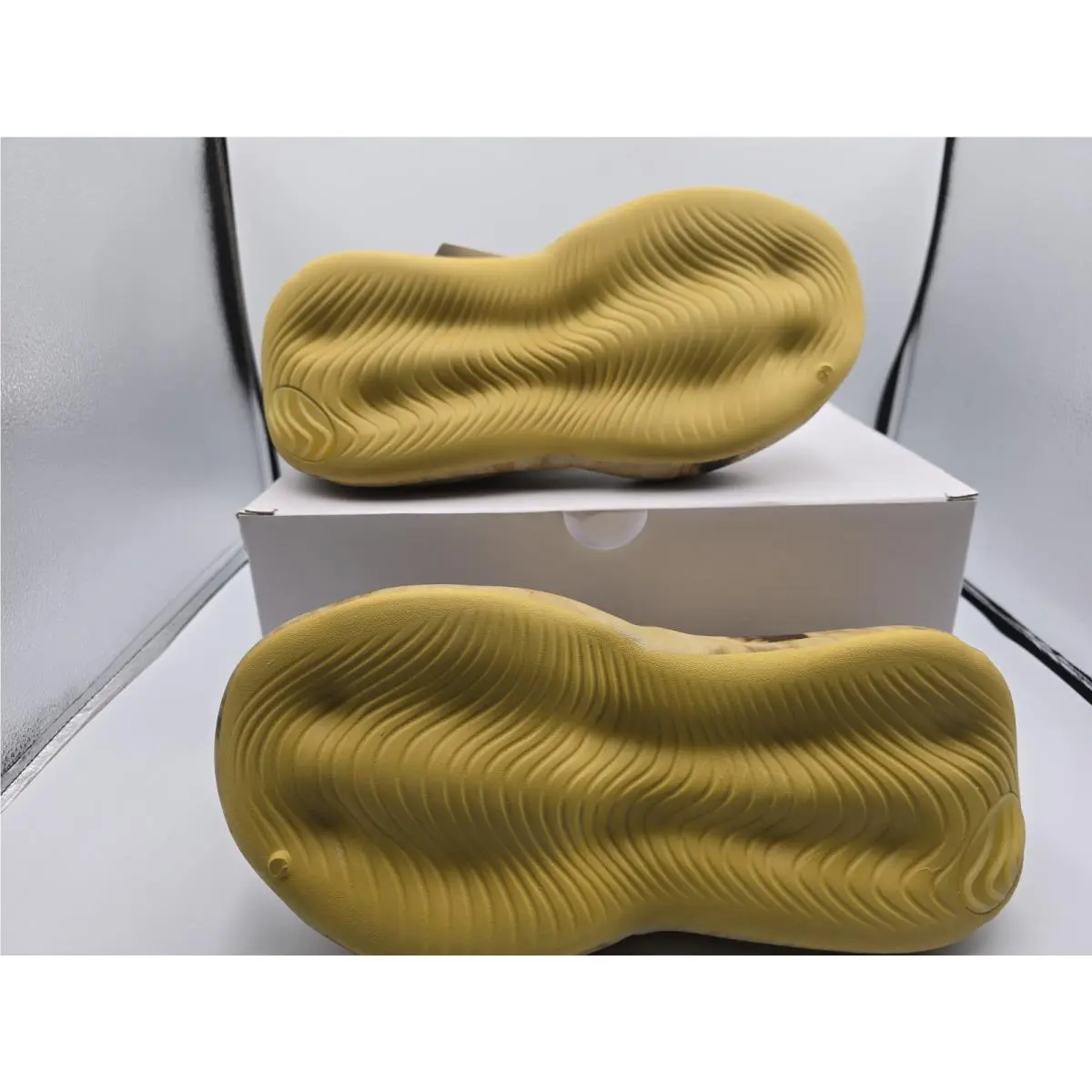 Crocs shoes - Crocs Pollex Juniper - Pollex Juniper - 209552-76A - Yellow 2