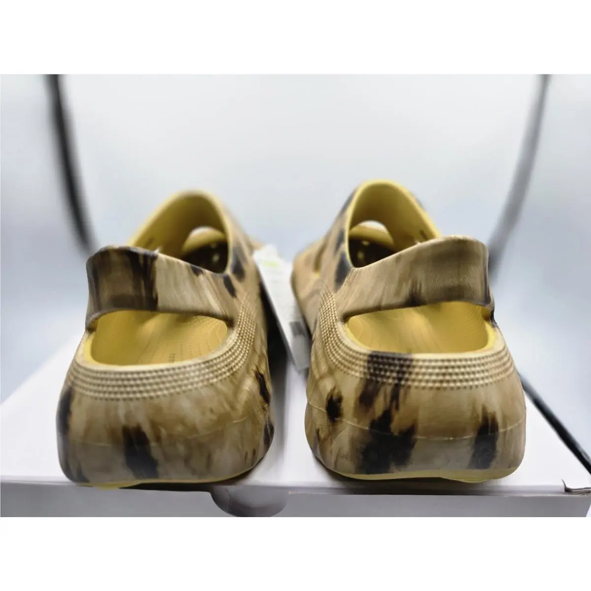 Crocs shoes - Crocs Pollex Juniper - Pollex Juniper - 209552-76A - Yellow 7