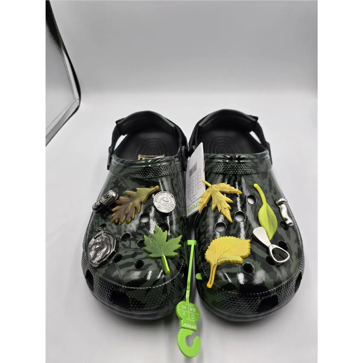 Crocs shoes - Crocs Clog - Clog - 211060-001 - Green 3
